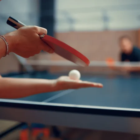 Stoni tenis klađenje: Vodič kroz najbrži sport u ponudi
