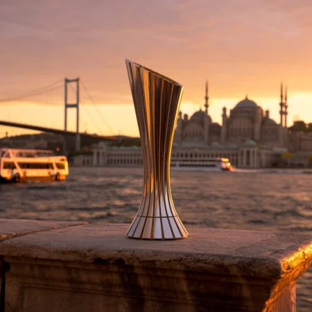 Liga konferencije 2026/27: favoriti, kvote i Zvezdin put od Lugana do Trabzonspora