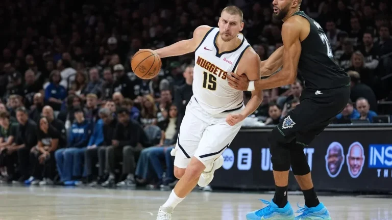
                    DAJTE, LJUDI... Jokić u neverici posle pitanja novinara (VIDEO)