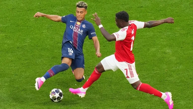 
                     UŽIVOPSŽ - Arsenal: Sve smo bliži produžecima
